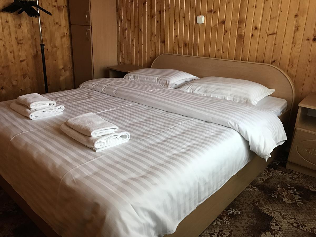 Карпатський Затишок Hotel Slavsko Exterior foto